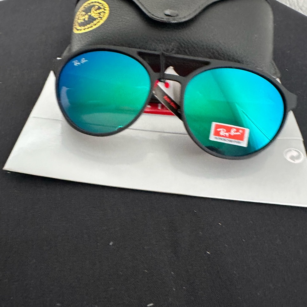 Ray-Ban Sunglasses with Green and Blue Lenses